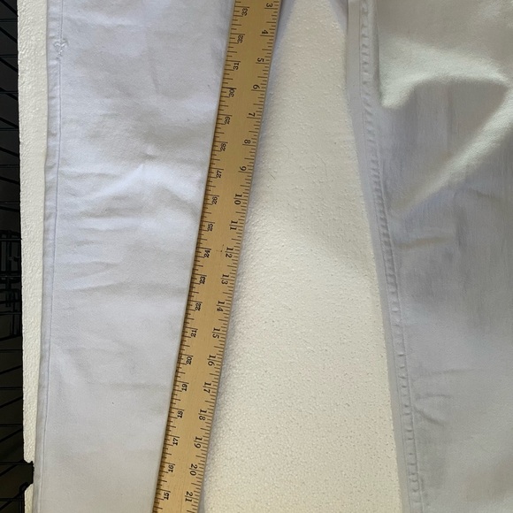 Cowgirl Tuff Co. White Jeans - Picture 7 of 11